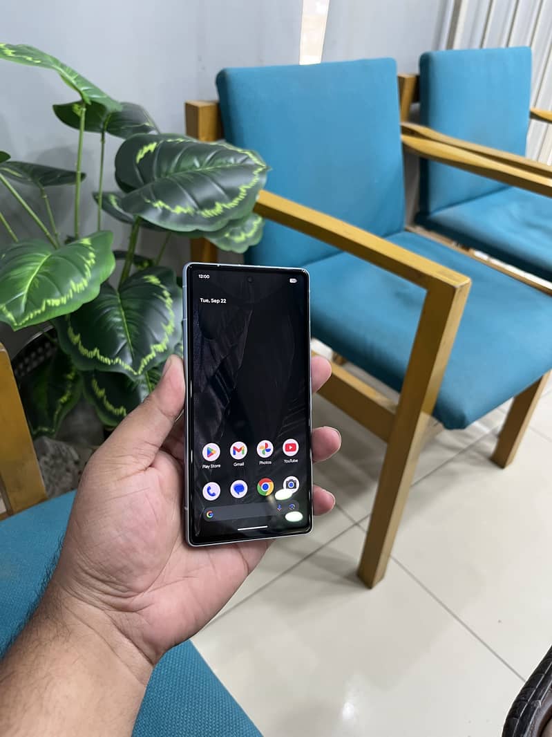 Google Pixel 7a 1