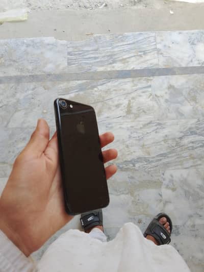 Apple iPhone 7