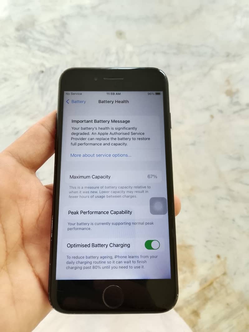 Apple iPhone 7 2