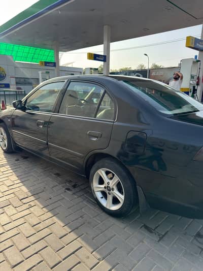 Honda Civic EXi 2005