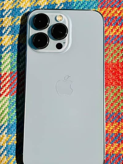 iPhone 13 pro official PTA duel sim 0-3-2-8-0-0-1-0-0-9-0