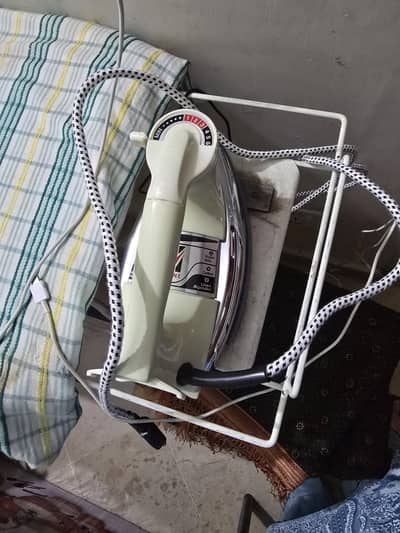 Heavy duty iron