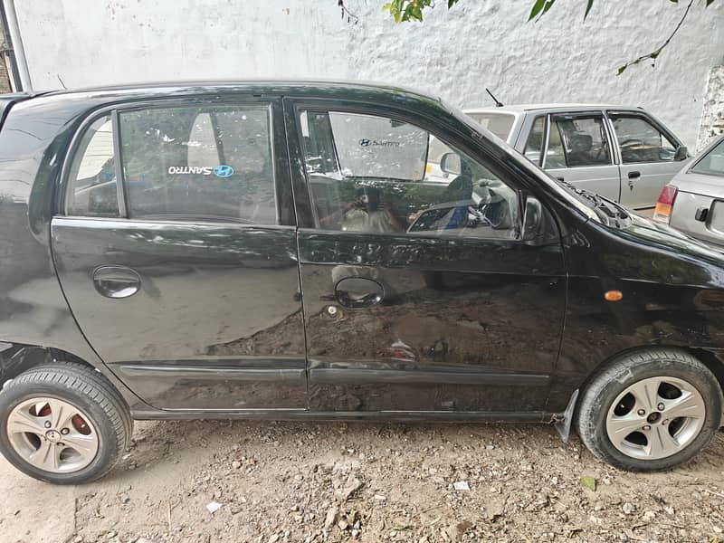 santro 2005 3