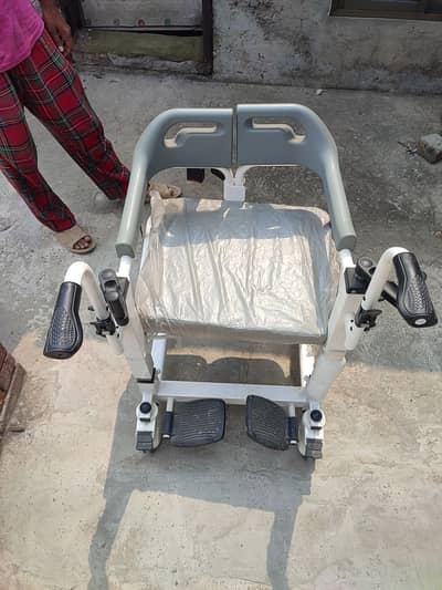 Wheelchair in good condition used only 17 days