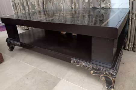 sofa front Glass table for sale in reasonable price