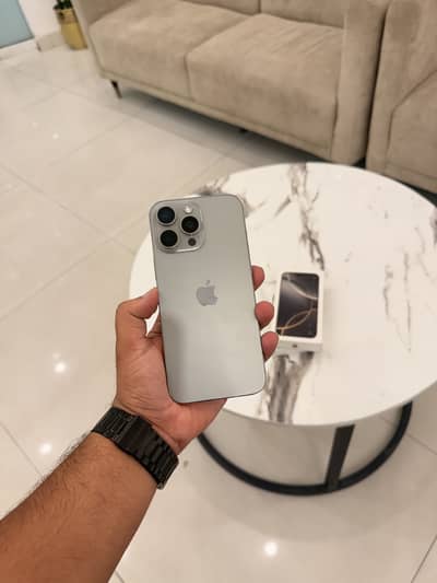 iPhone 16 Pro Max 512Gb