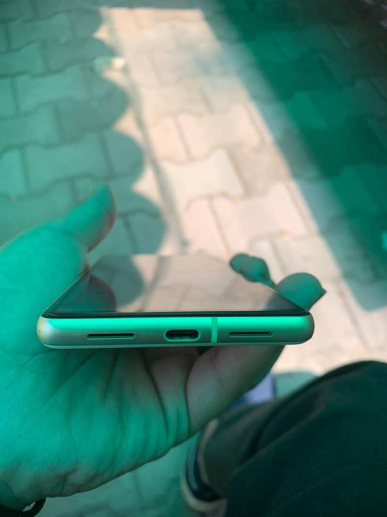 Google Pixel 7 5