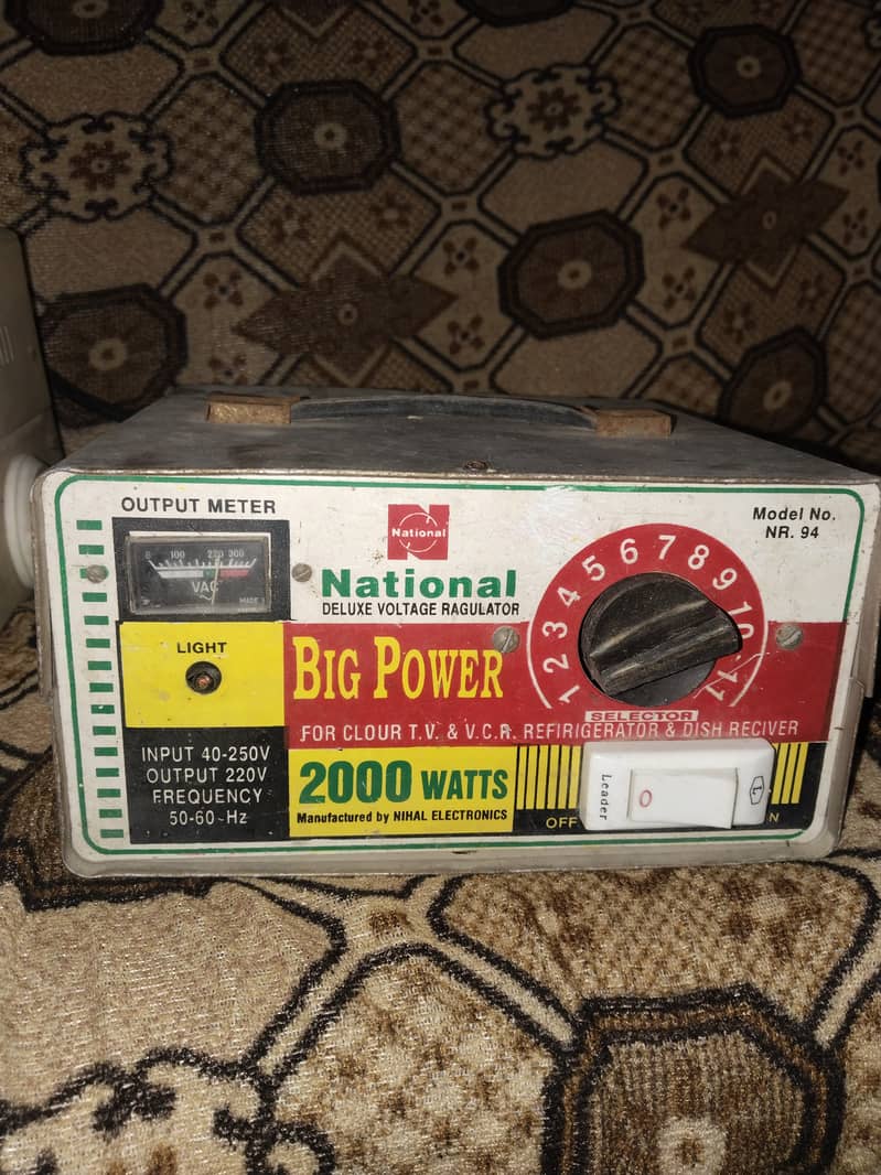 Steblizer Regulator 2000w 1