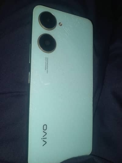 Vivo y03t condition 10/10 box available