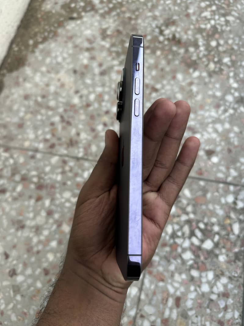 Apple iPhone 14 Pro Max 5