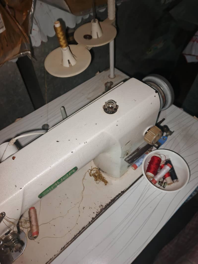 sewing machine 3