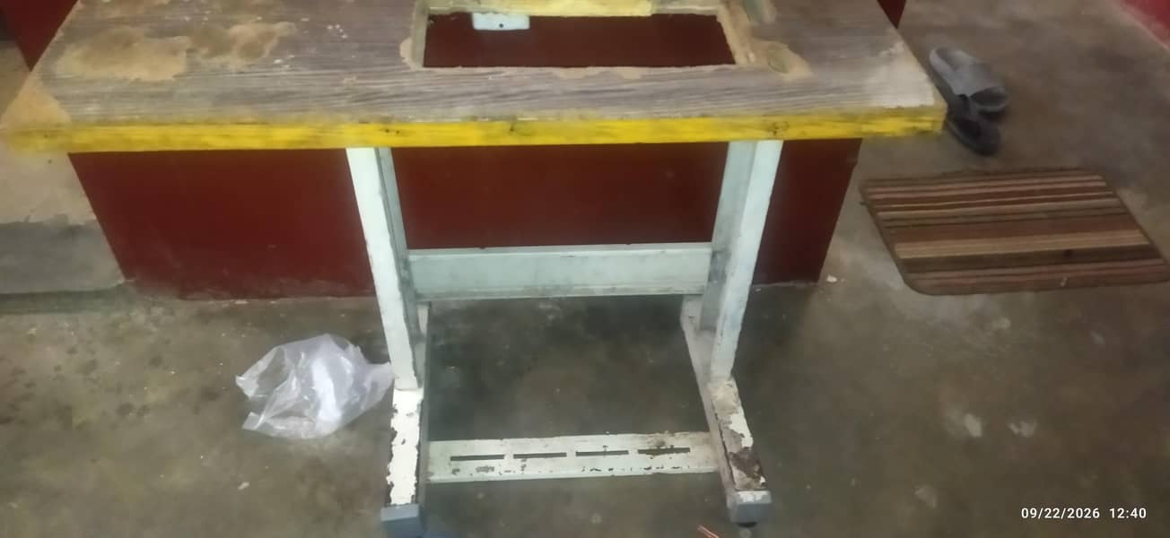 silai machine table 2