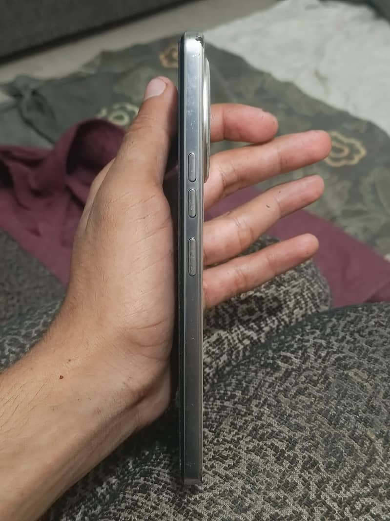 Tecno CAMON 30 2
