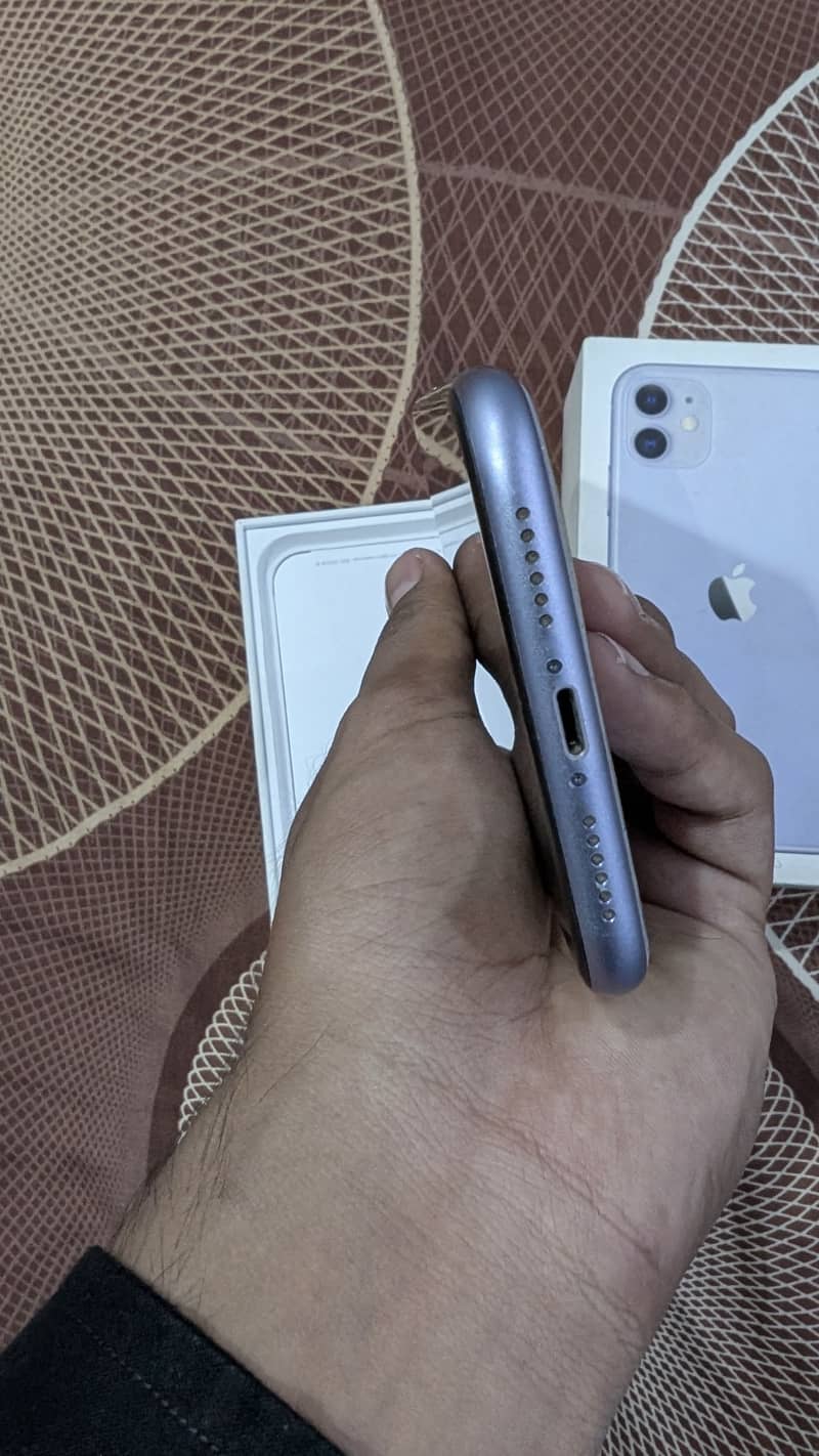 Apple iPhone 11 2