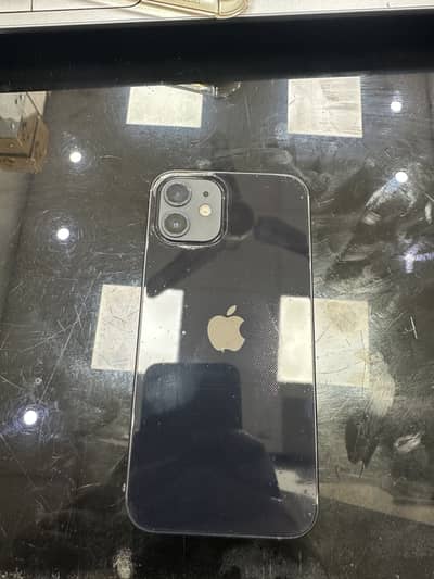 Apple iPhone 12