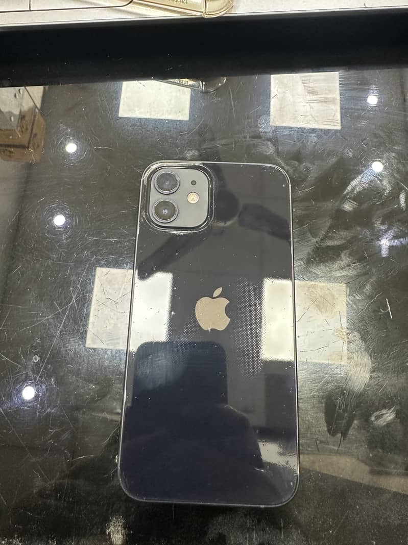 Apple iPhone 12 0