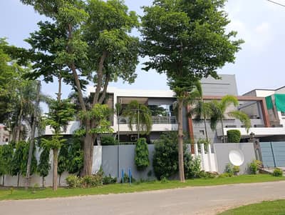 2 Kanal Corner Luxury House for Sale in Johar Town Hot Location