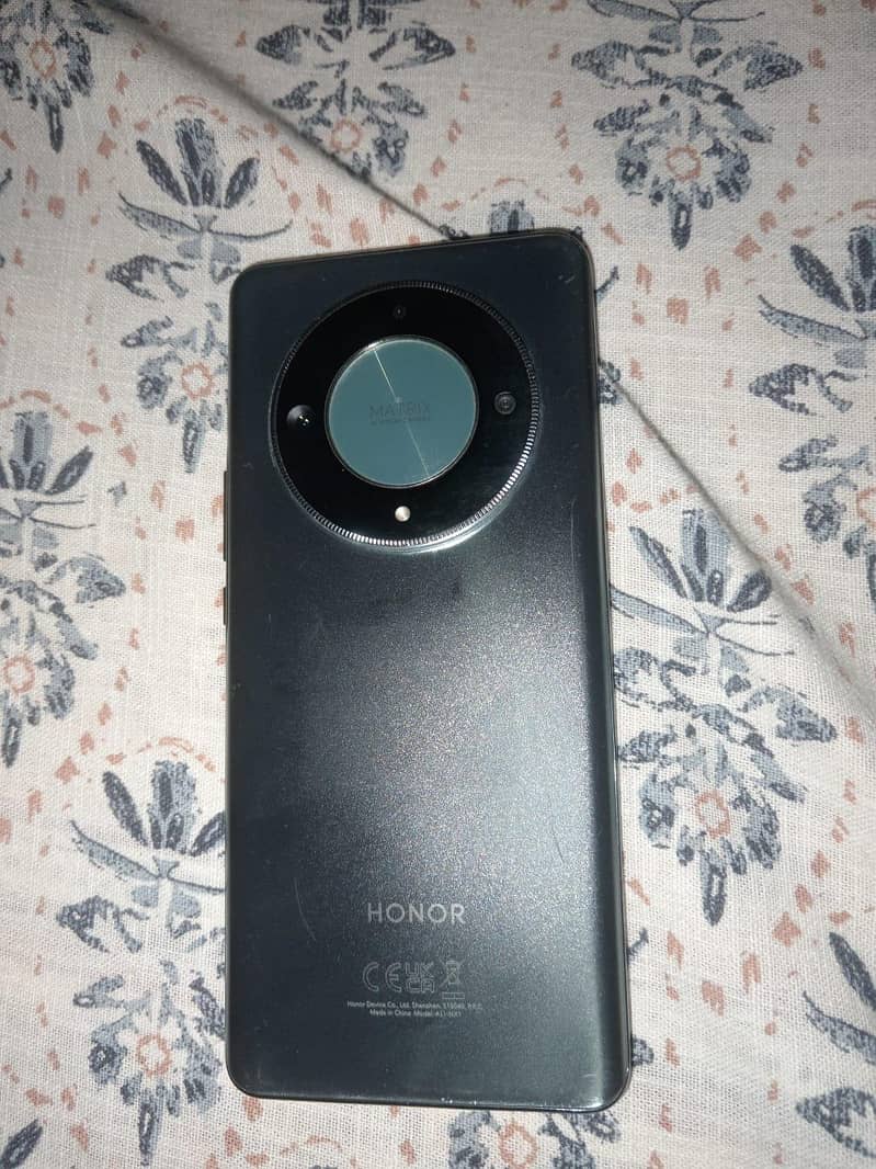 Honor x9b 0