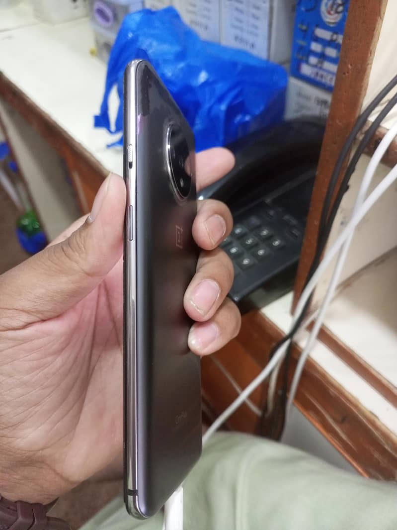 One Plus 7T 2