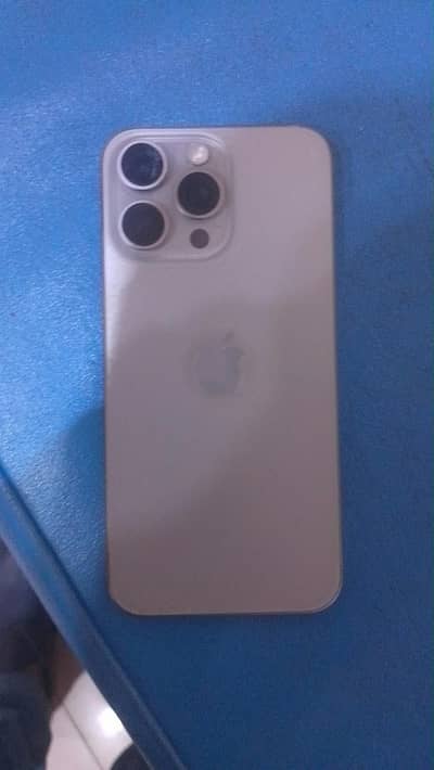 Iphone 15 pro max Pta aproved