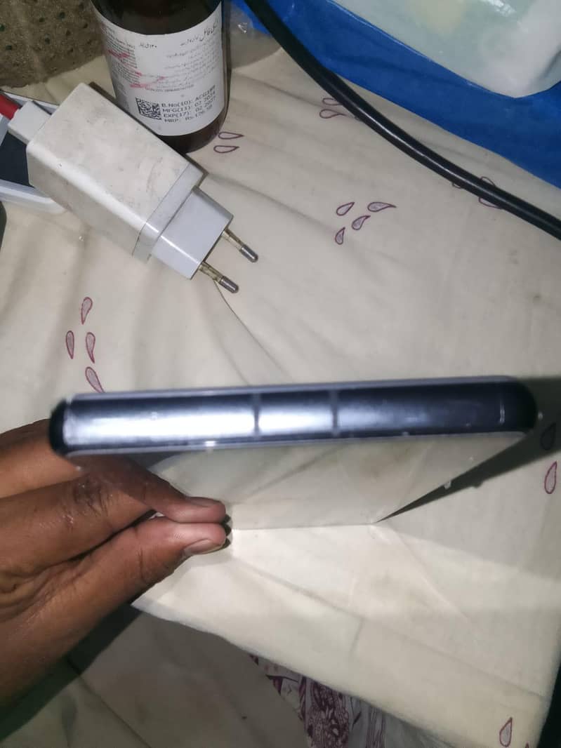 Google Pixel 7a 5