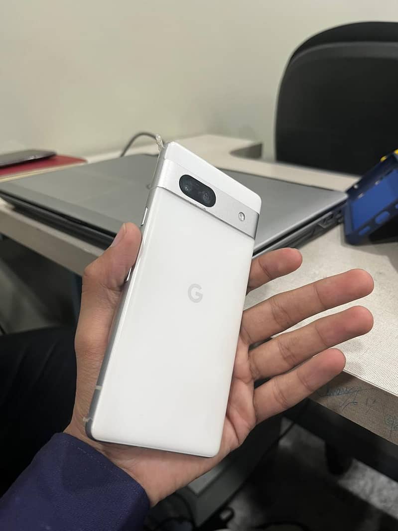 Google Pixel 7a 0