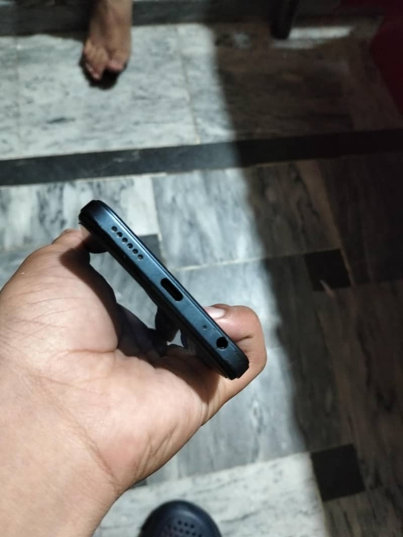 Tecno Spark Go 2