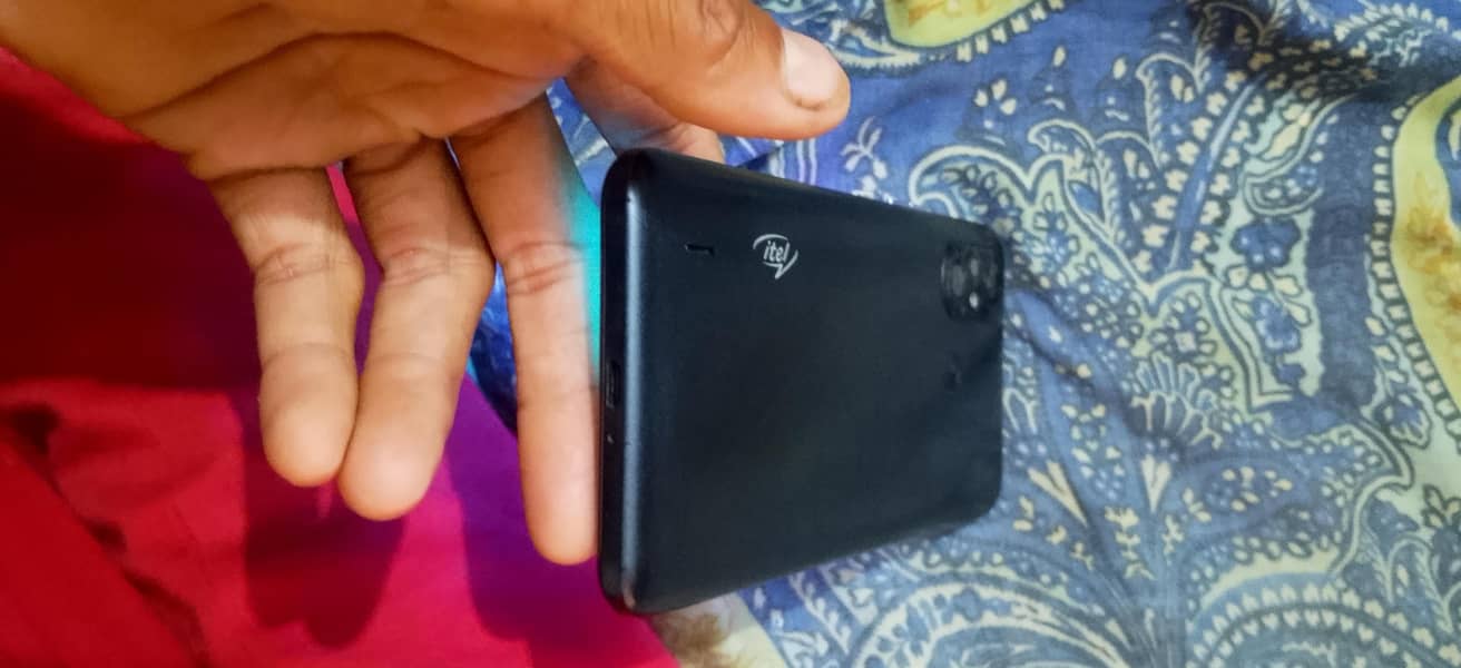 Itel A49 4
