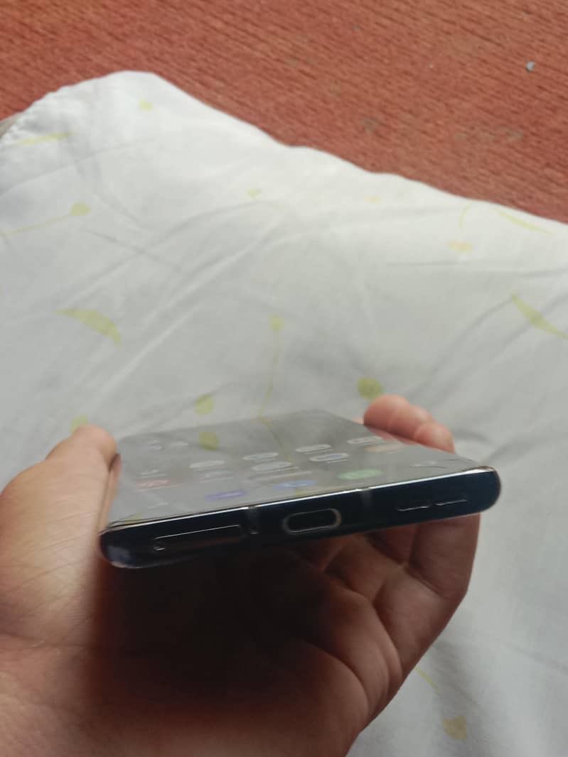 One Plus 8 4