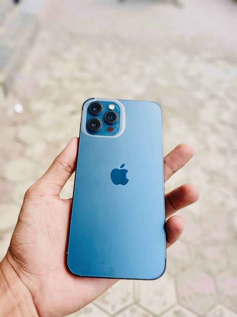 Apple iPhone 12 Pro Max 2