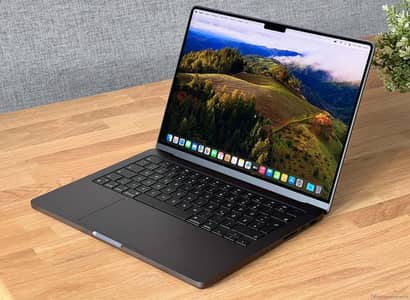 Macbook Pro M3, 14" (18/512) Complete Box