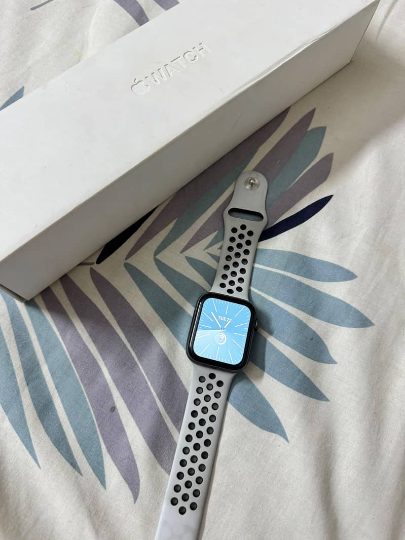 Apple Watch 5 0