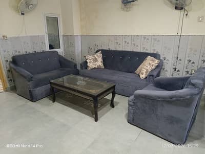2 Bedroom Apartment for Rent Prime Location