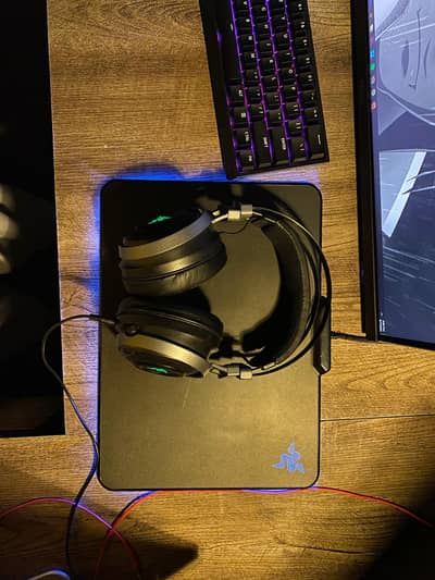 Razer Nari Ultimate Wireless Gaming Headset