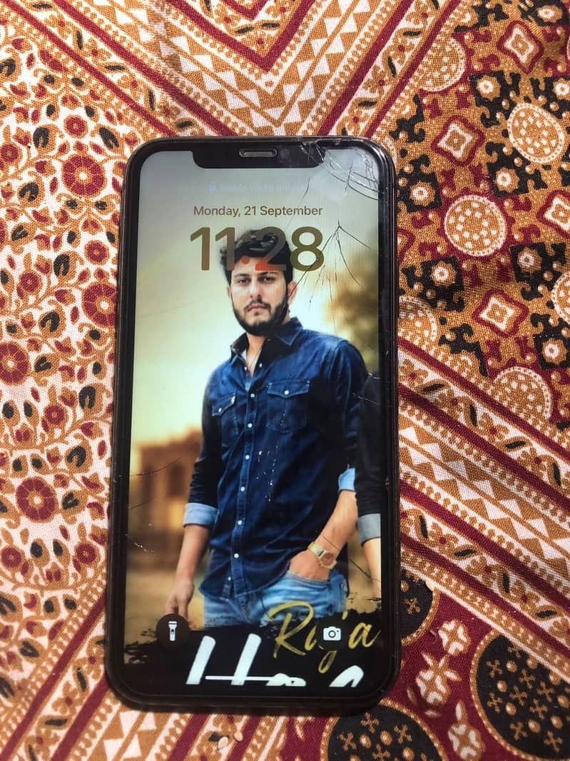 Apple iPhone 11 1