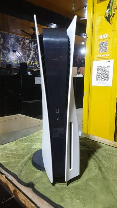 ps 5 used good used  0325-7848851