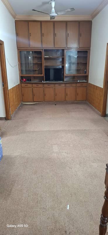 G-11/2 Size 30*60 Upper Floor Portion For Rent