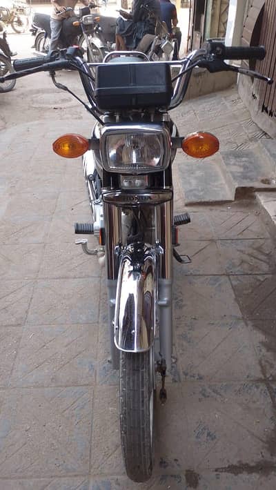HONDA CG125 2025