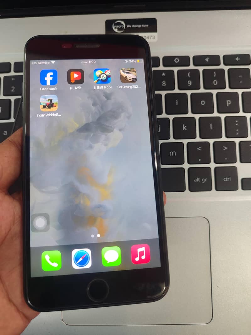 Apple iPhone 7 Plus 4