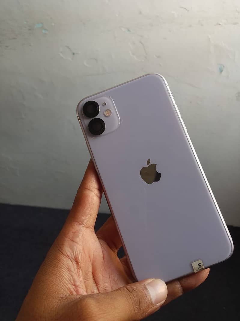 Apple iPhone 11 0