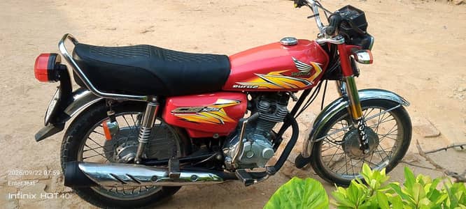 Honda 125 for sale model 2021 Bio matric available