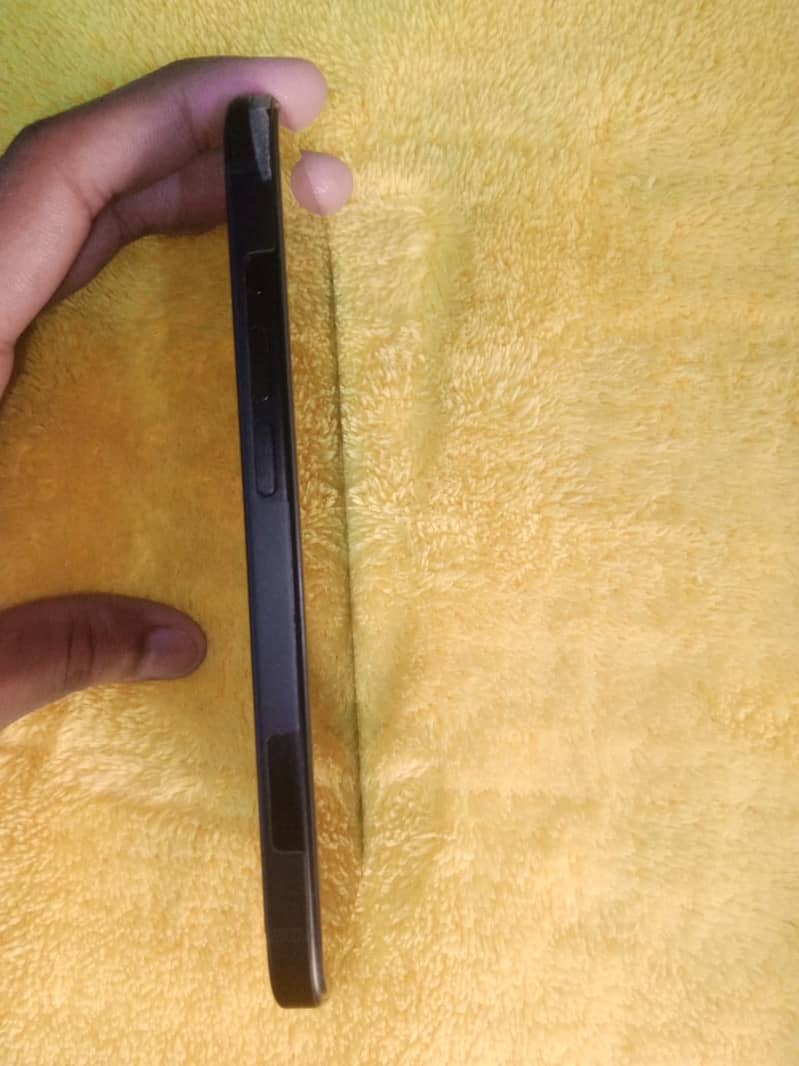 Apple iPhone 15 3