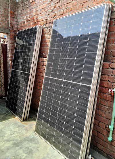 540 WATT Solar Panel A Grade Canadian