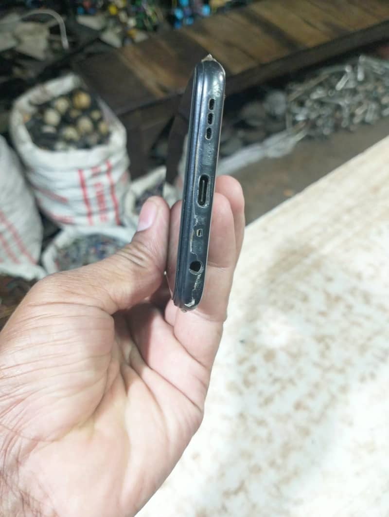 OPPO A76 5