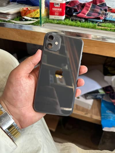 Apple iPhone 11