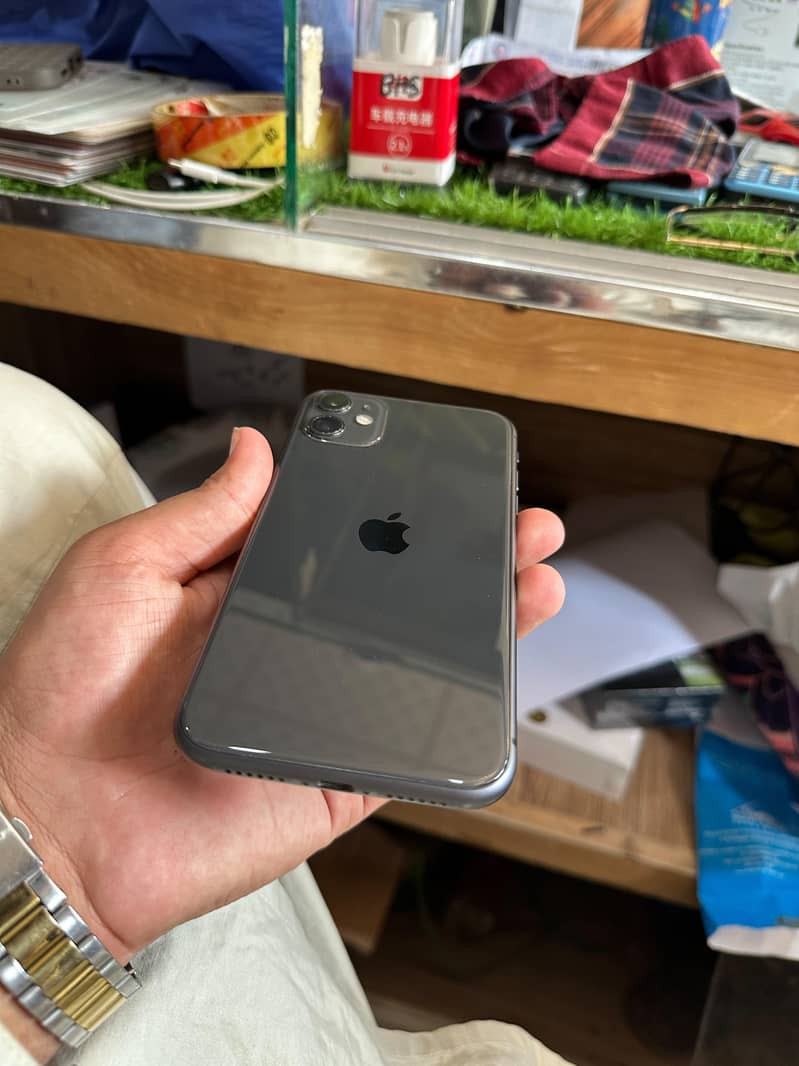Apple iPhone 11 2