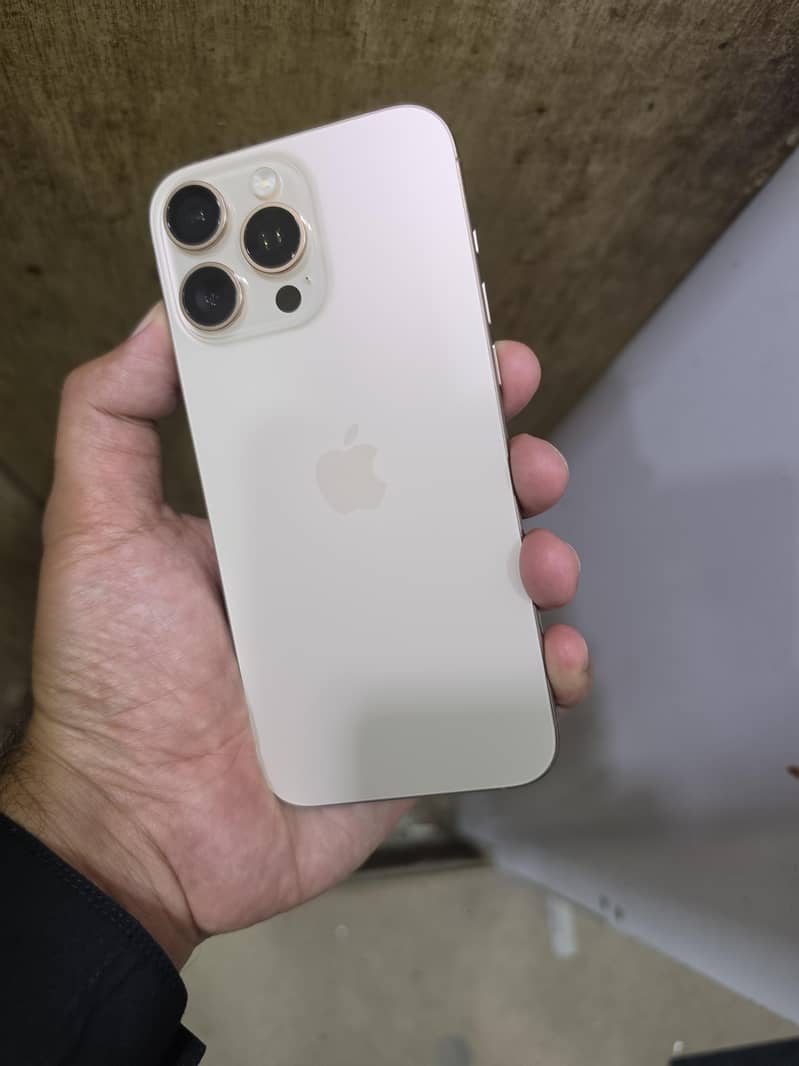 Apple iPhone 16 Pro Max 256Gzb desert color jv 6