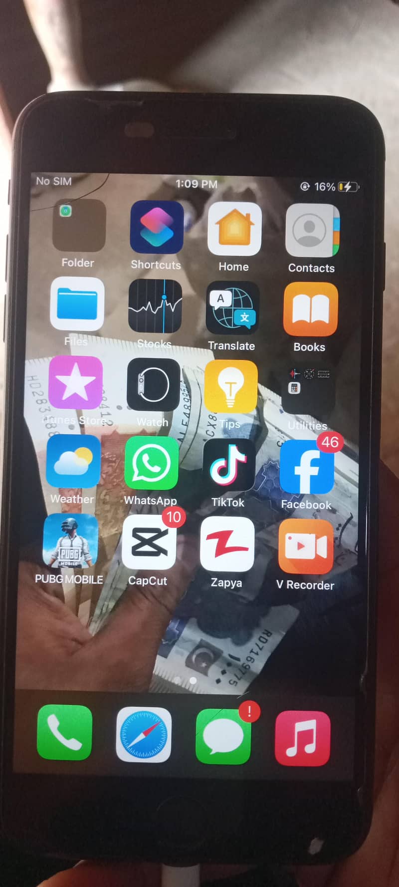 Apple iPhone 7 Plus 3