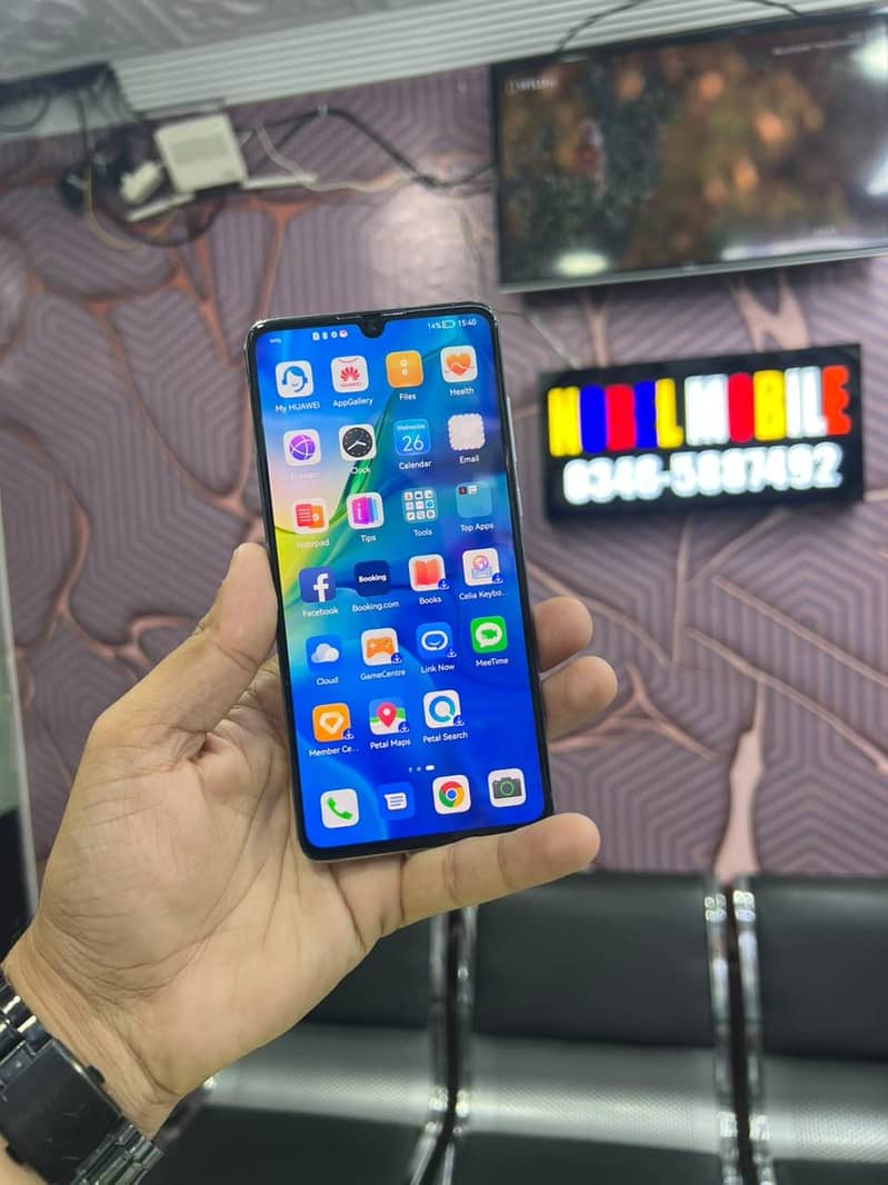 Huawei P30 Lite 1