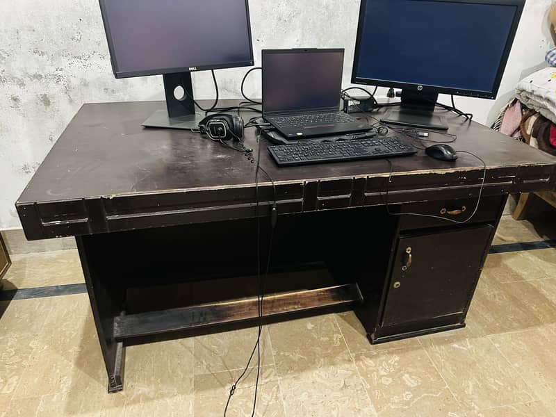 Wooden table 3